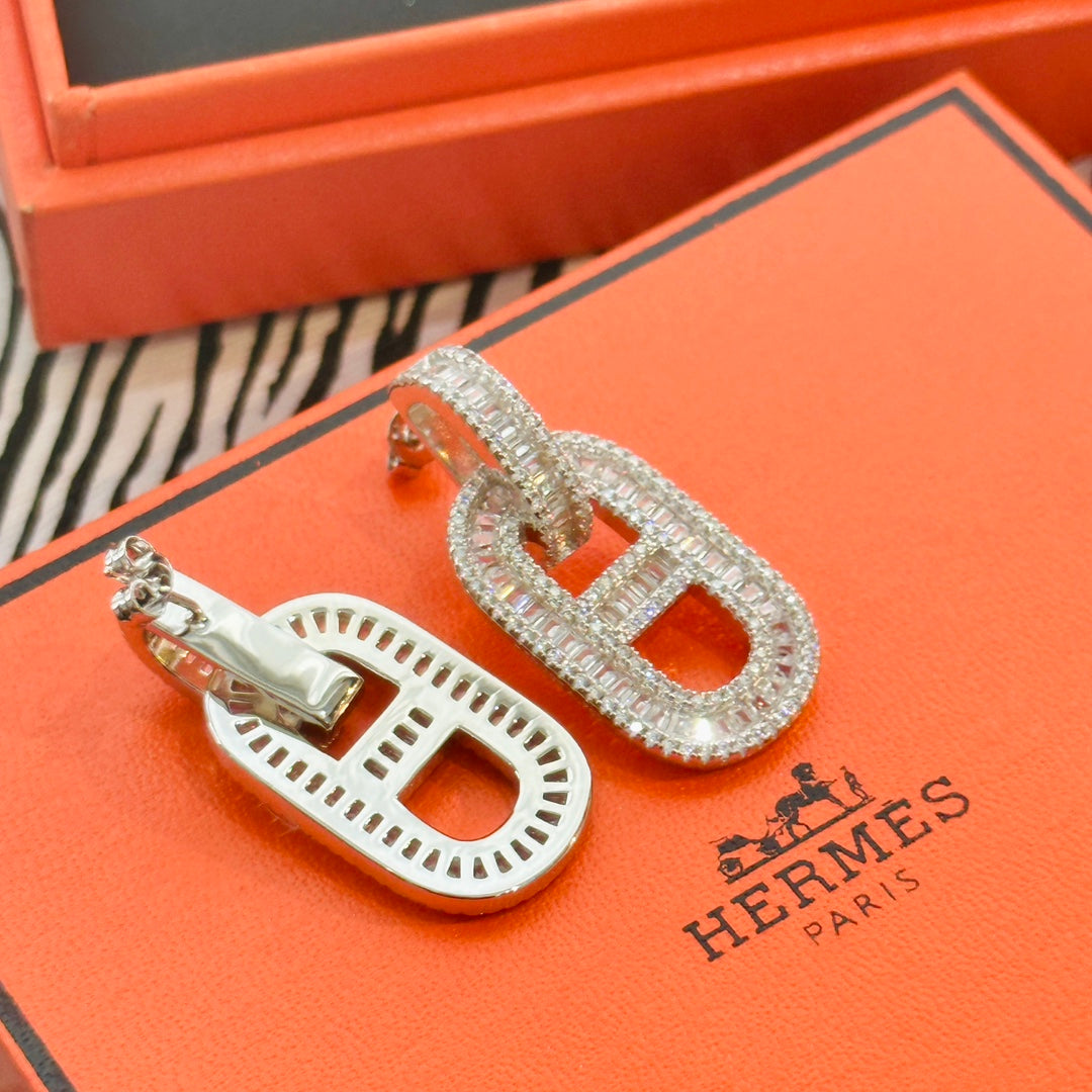 18K Diamonds Hermes Earrings