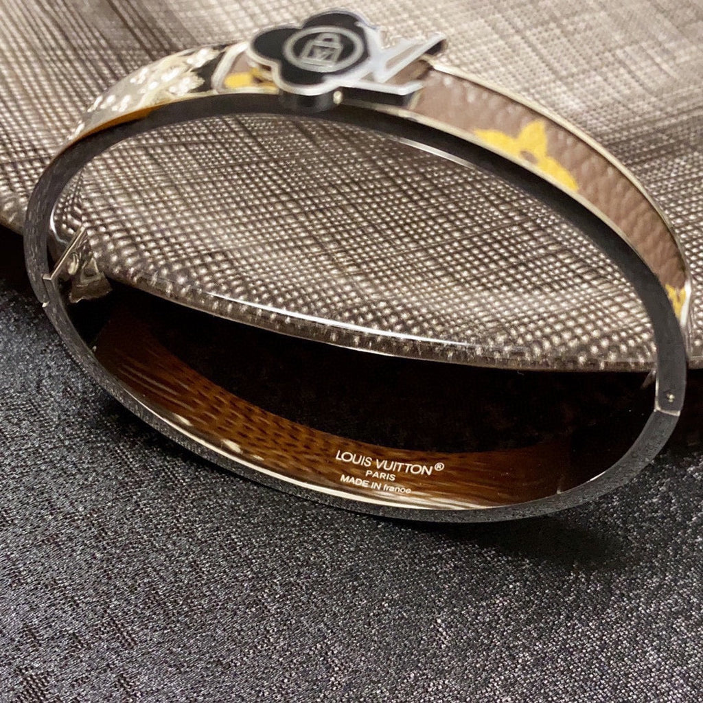 18K Louis Vuitton Leather Lock Bracelet