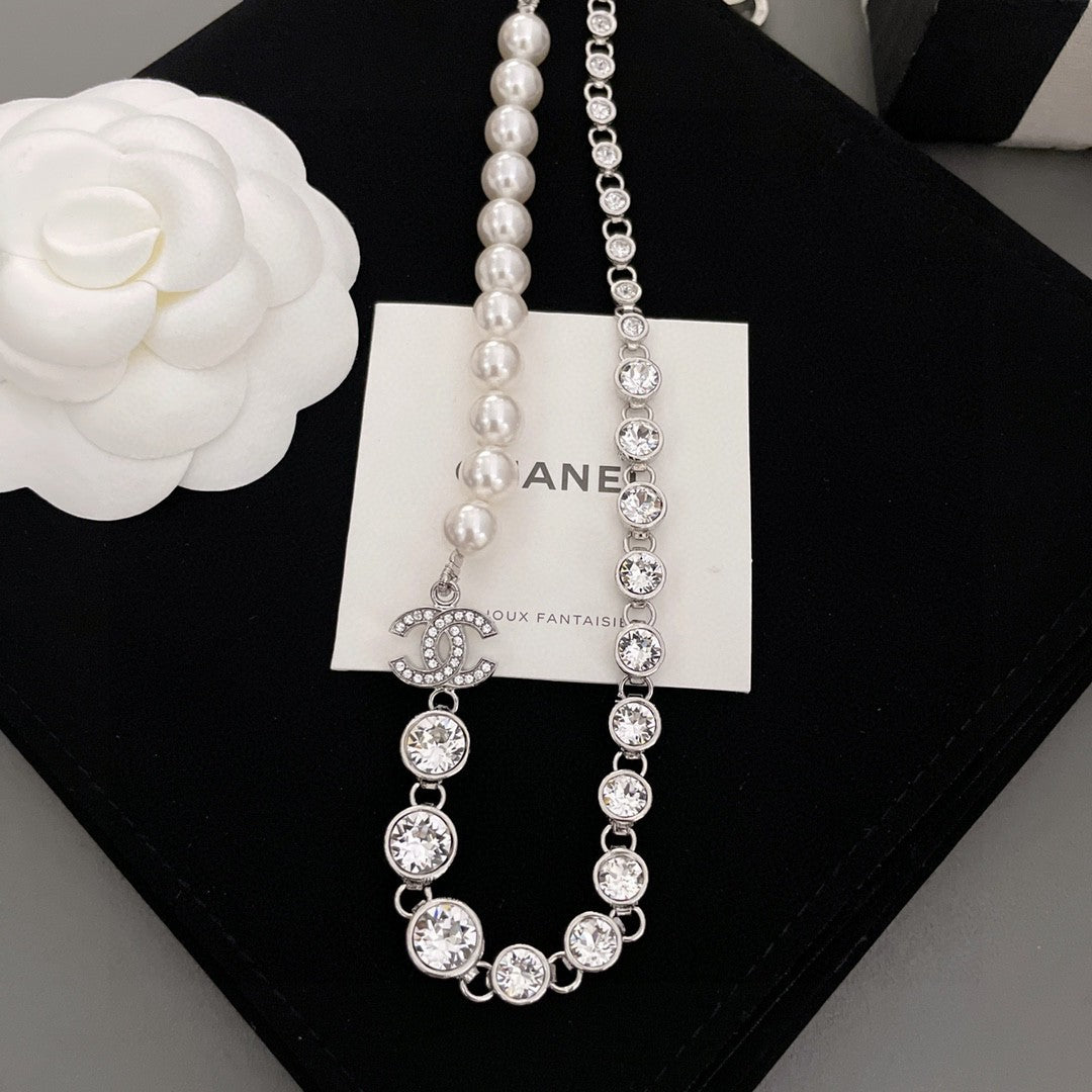 18K  Chanel Pearls Crystals Necklace