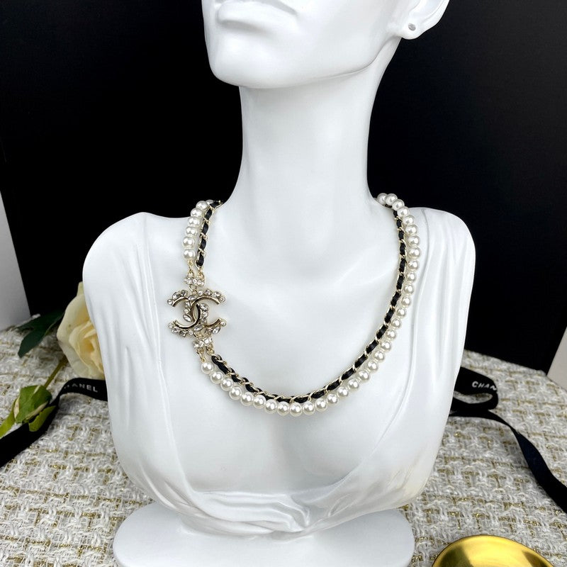 18K  Chanel Pearl Chain Leather Necklace