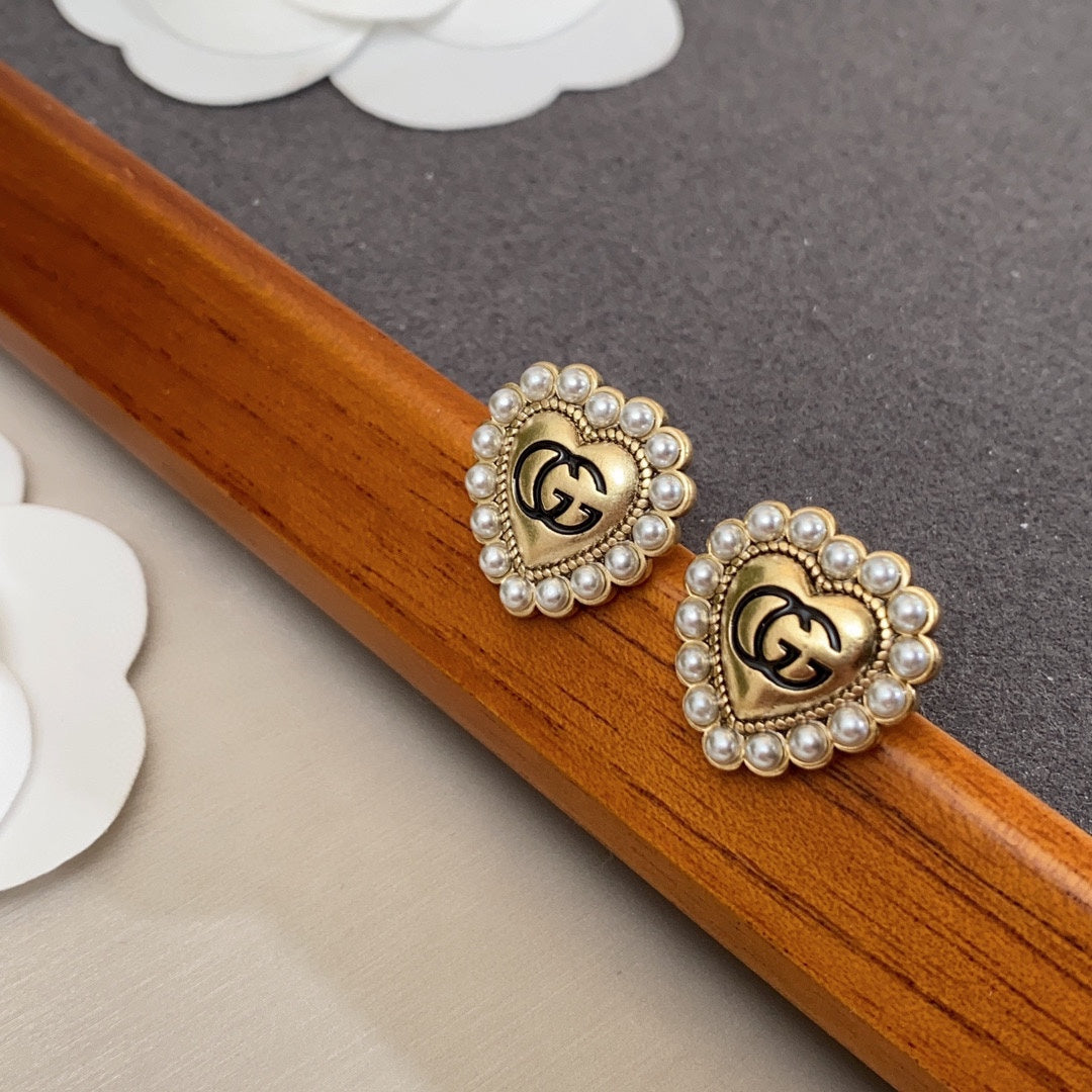 18K Double Gucci Heart Pearl Earrings