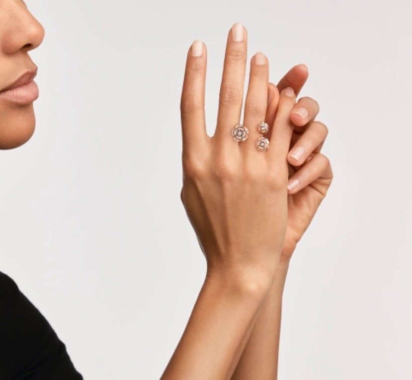 18K  Chanel Extrait De Cam¨¦lia Ring