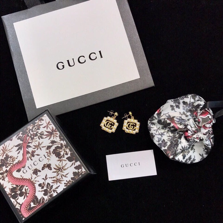 18K Double Gucci Square Pearl Earrings
