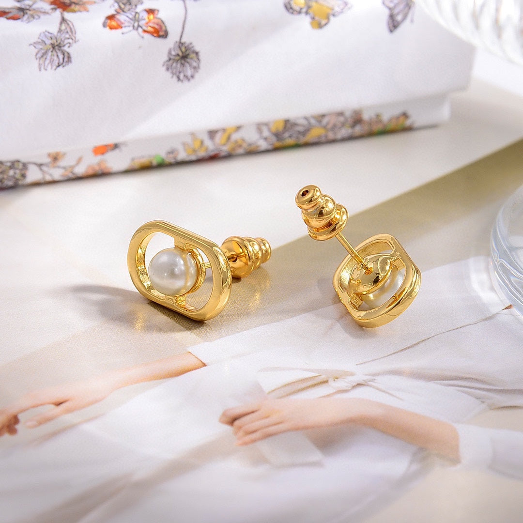 18K Dior Petit Jolie Mini Stud Earrings
