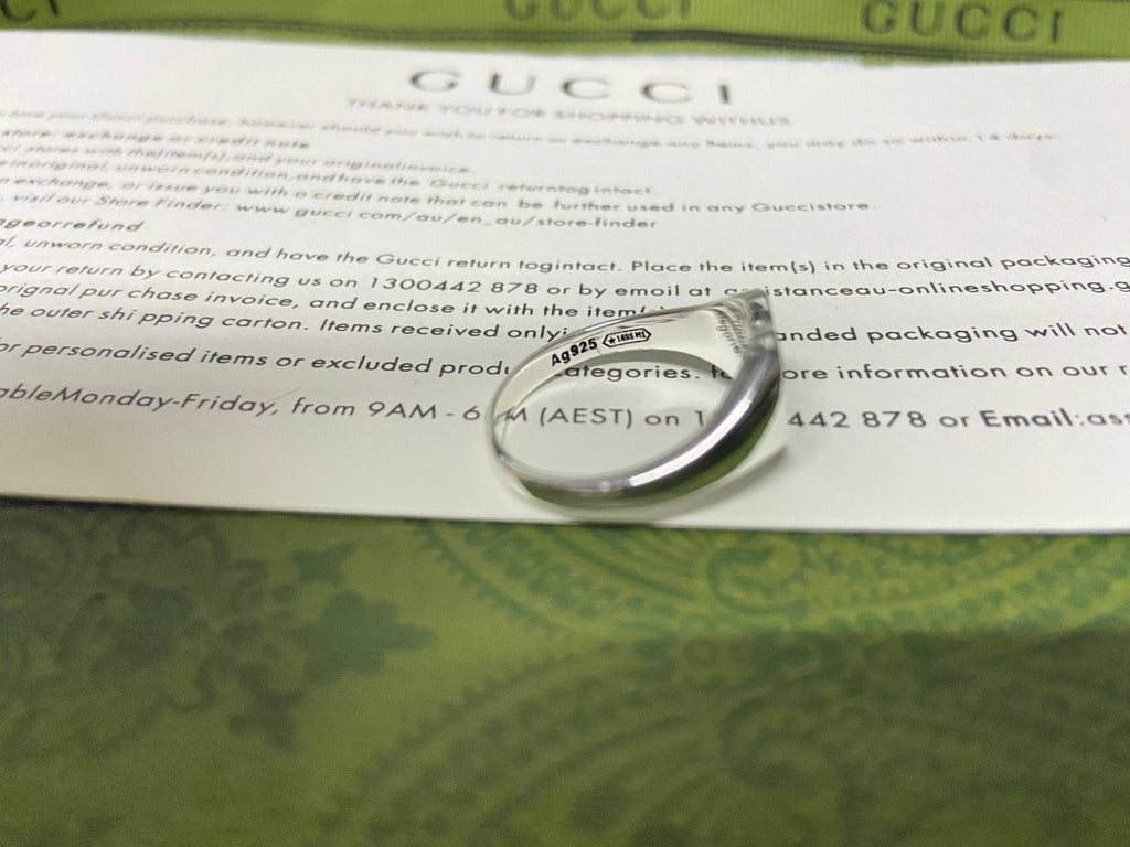 Double Gucci Interlocking Gucci Blue Enamel Heart Ring