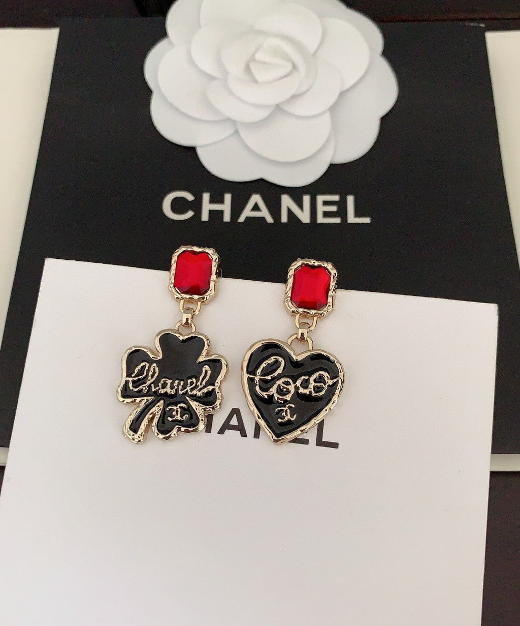 18K  Chanel Heart Earrings