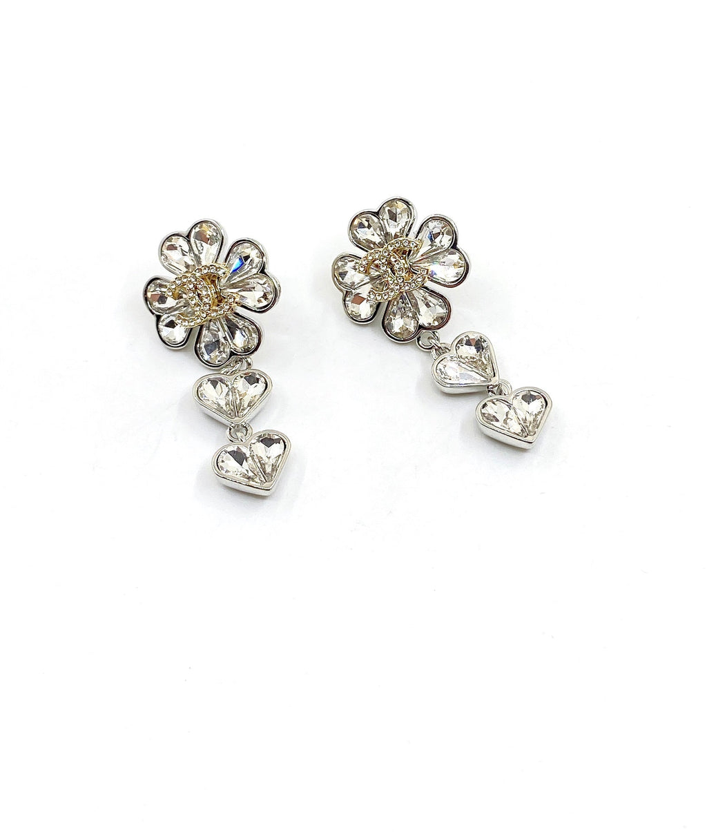 18K  Chanel Crystal Flower Earrings