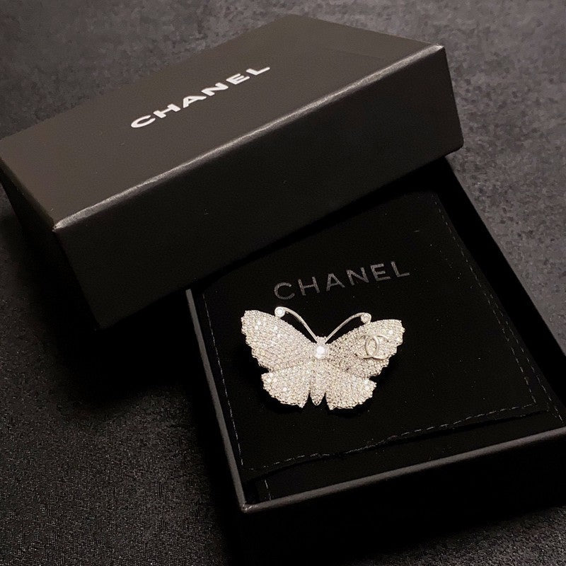 18K  Chanel Full Diamond Butterfly Brooch