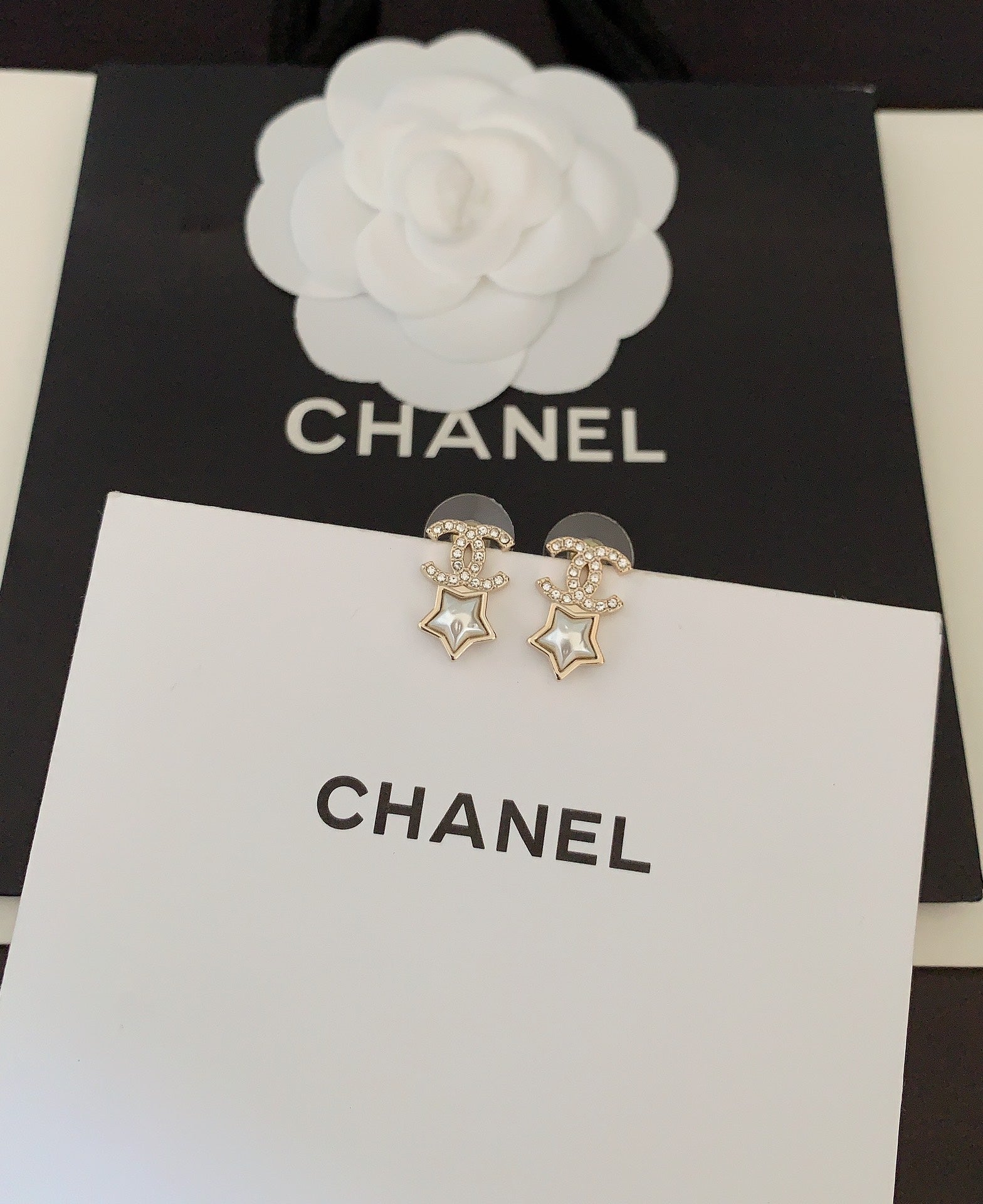 18K  Chanel Star Crystals Earrings