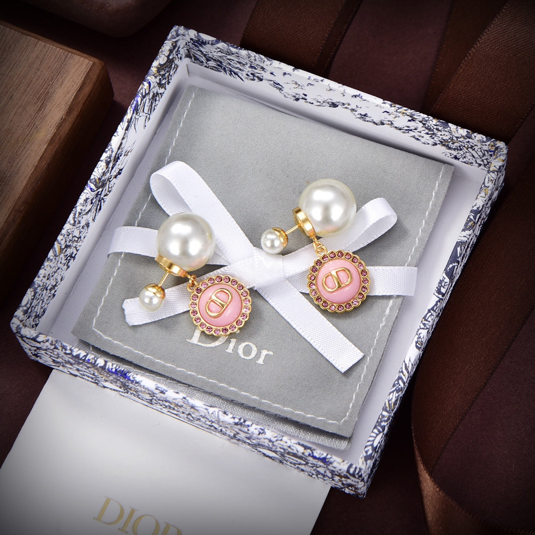 18K Dior Pearls Earrings