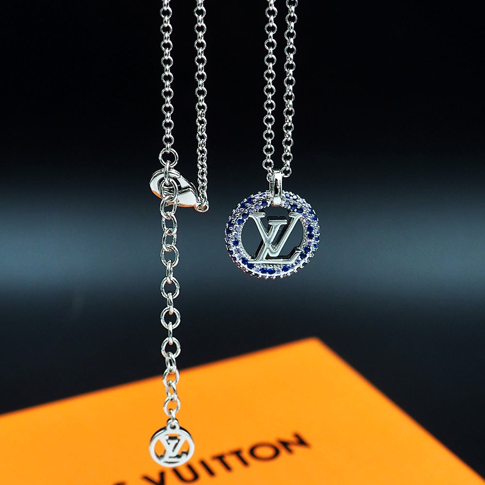 18K Louis Vuitton Louise By Night Necklace