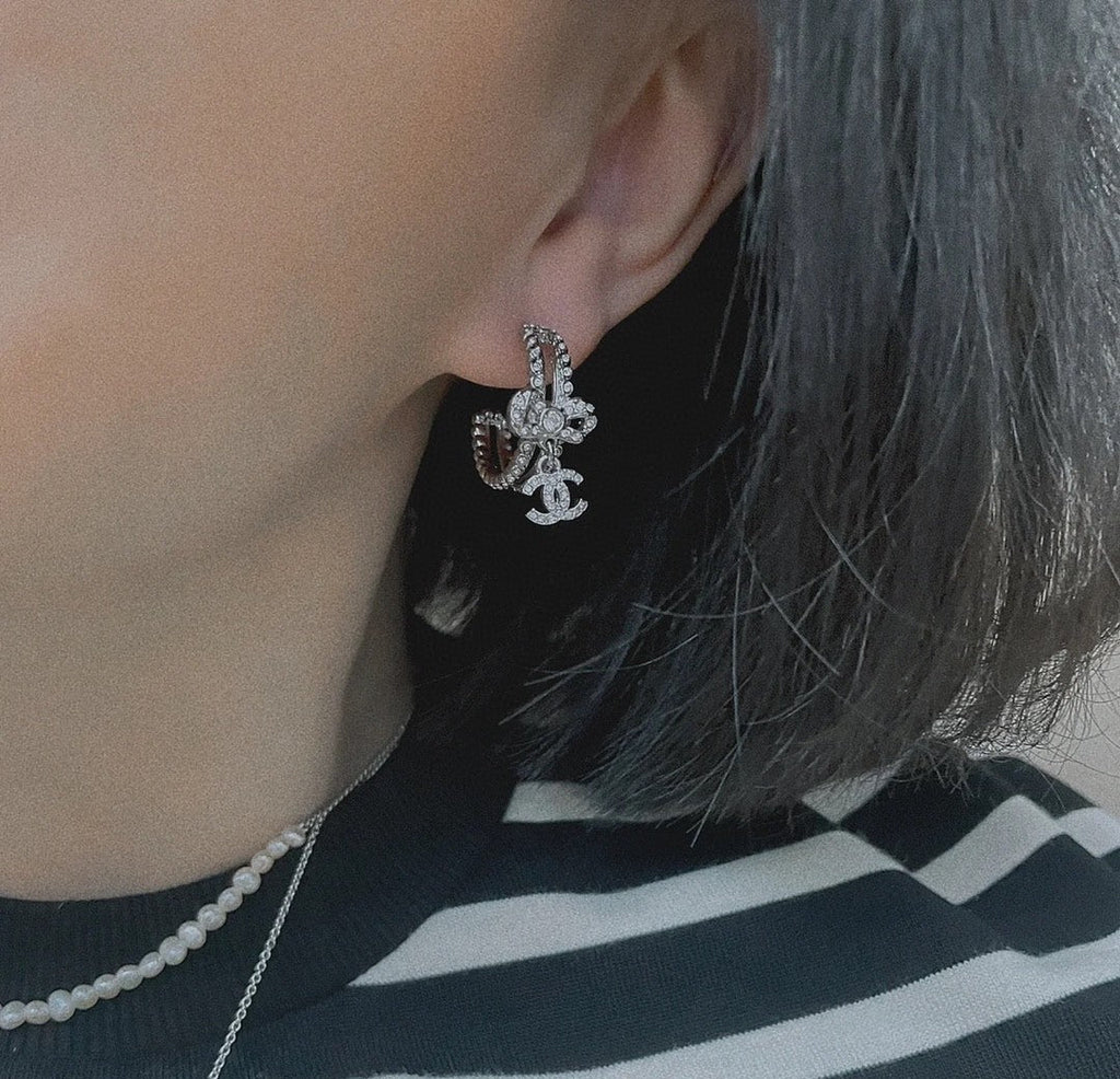 18K  Chanel Diamond Pendant Earrings