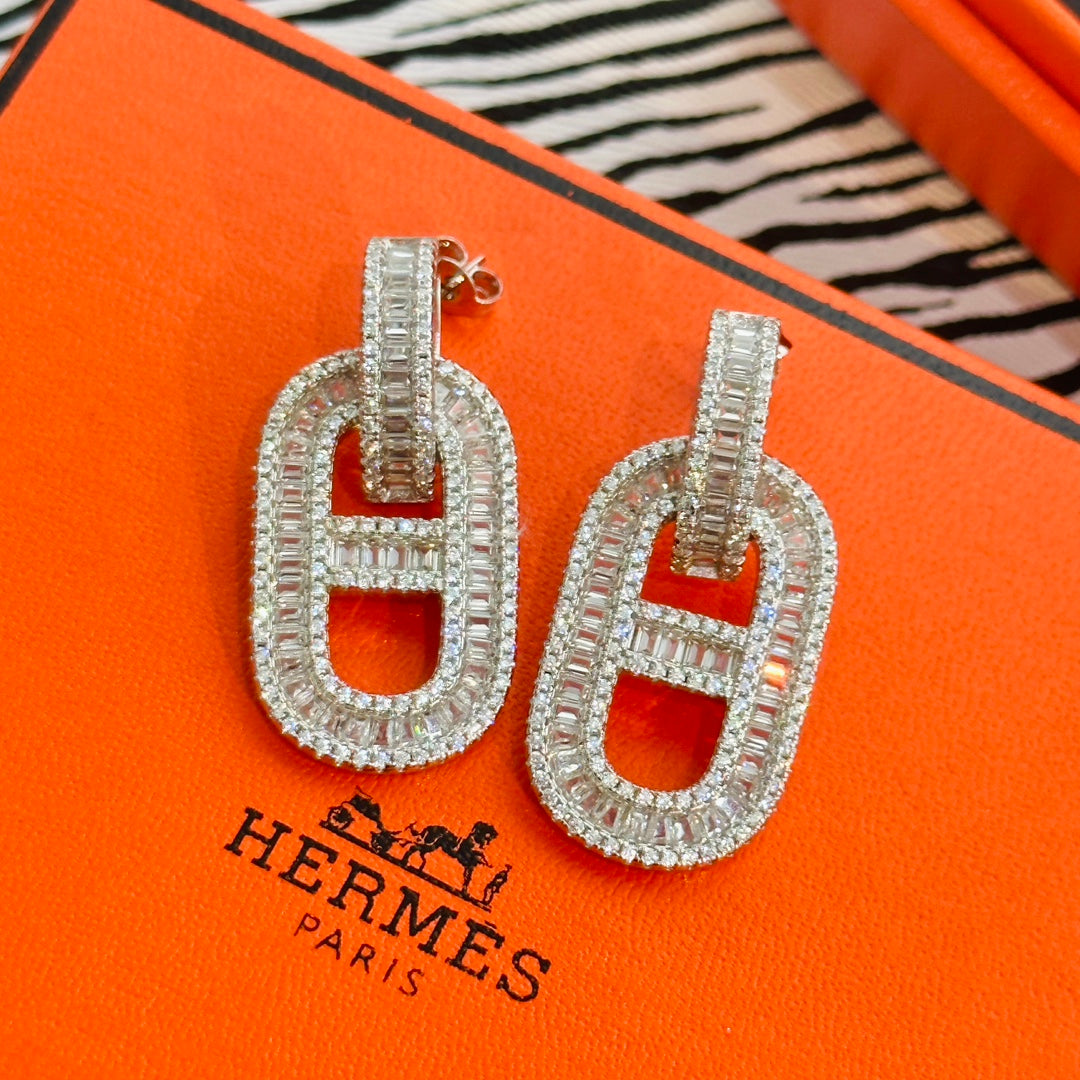 18K Diamonds Hermes Earrings