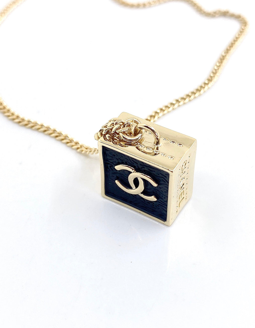 18K  Chanel Square Pendant Necklace