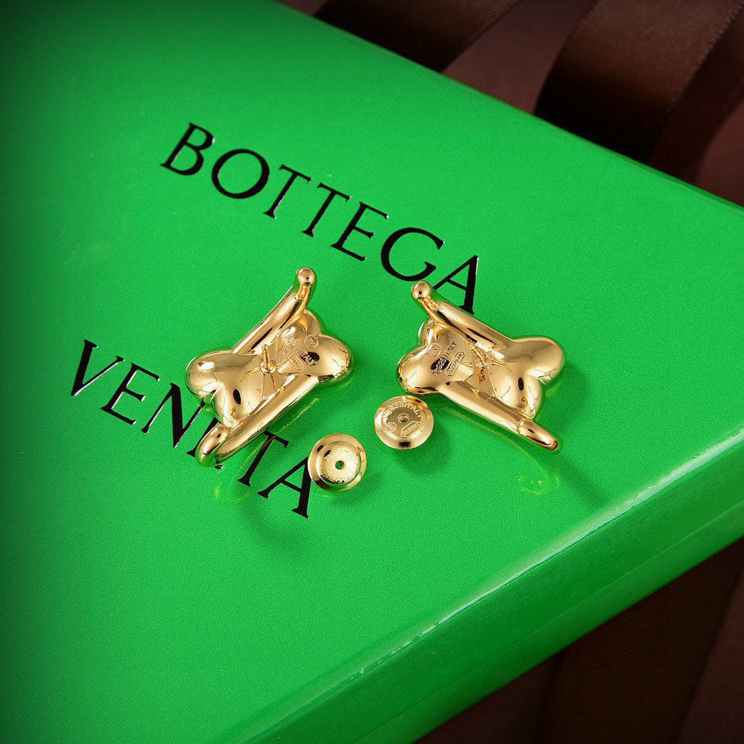 18K BVLGARI Crystals Earrings