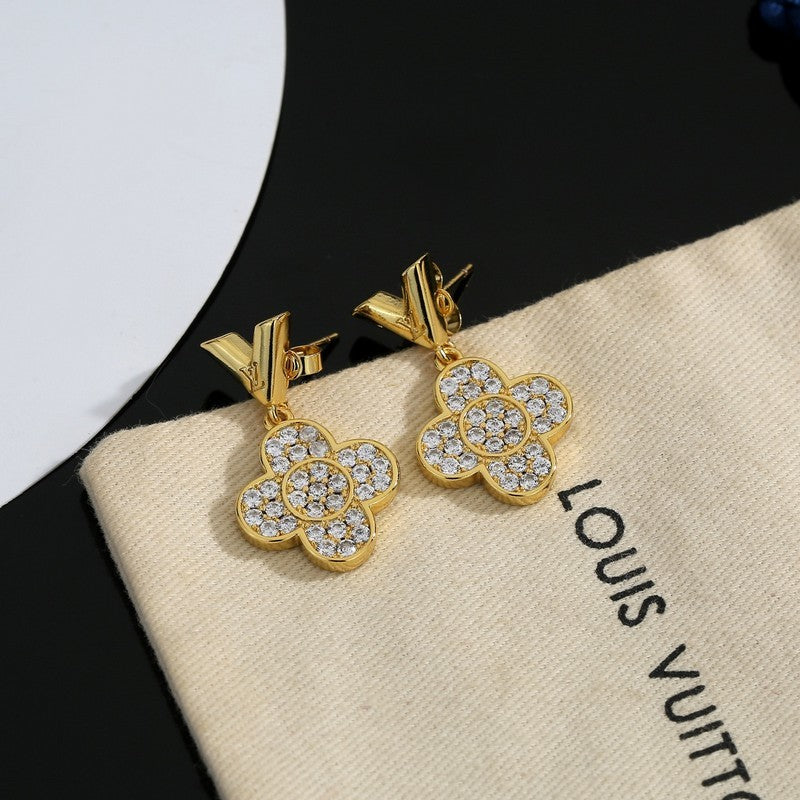 18K Louis Vuitton Diamond Flower Earrings