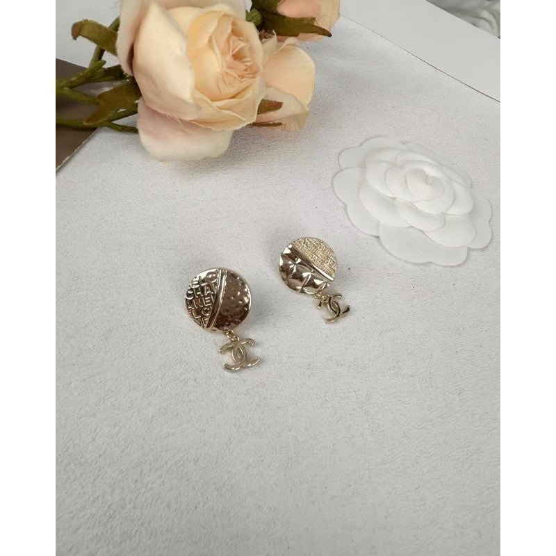 18K  Chanel Gold Round Pendant Earrings