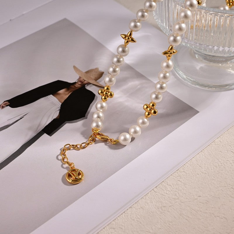 18K Louis Vuitton My Pearl Necklace