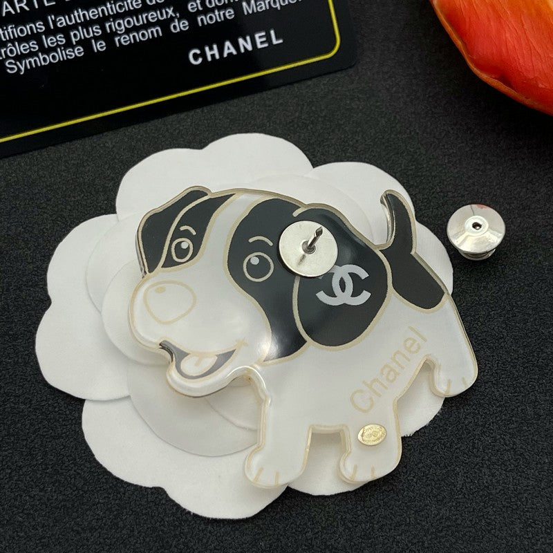 18K  Chanel Dog Brooch