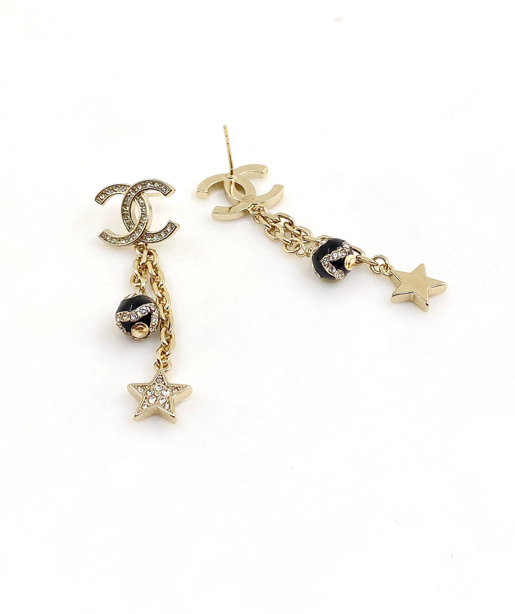 18K  Chanel Star Pearls Earrings