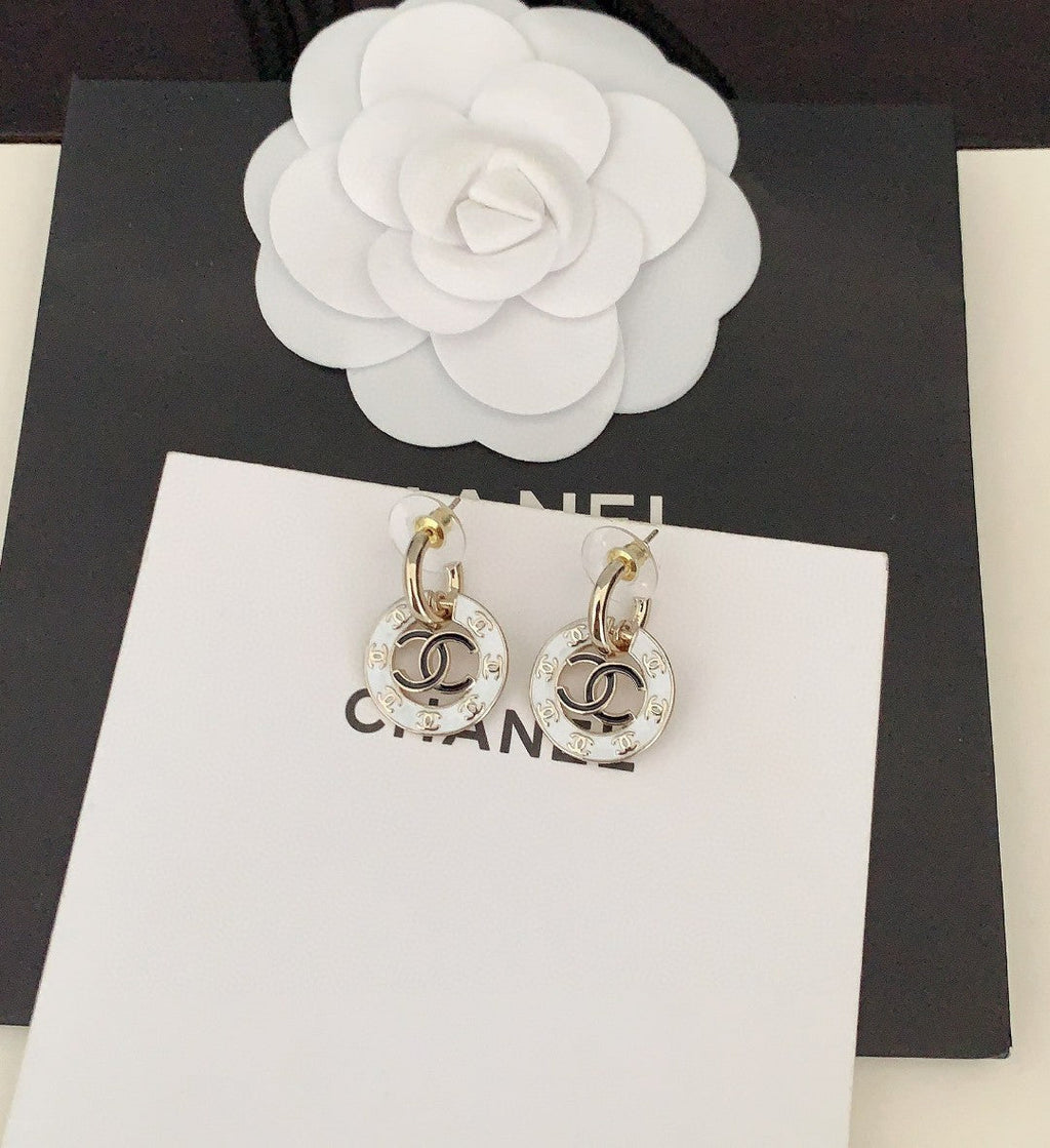 18K  Chanel Circle Earrings