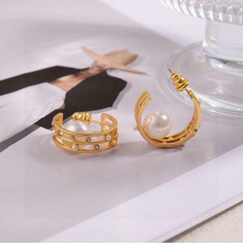 18K Dior D-Backstage Pearl Earrings