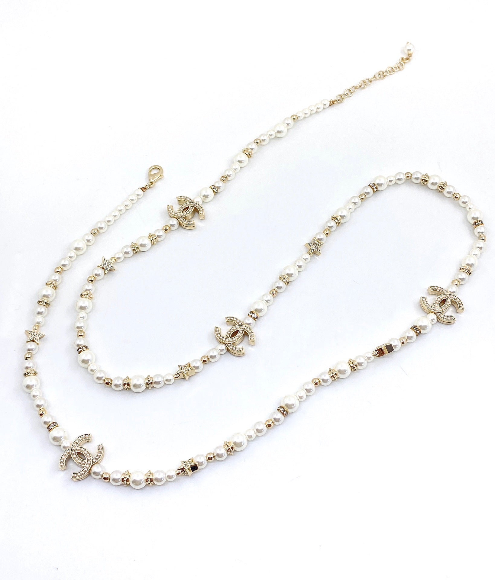 18K  Chanel Pearls Necklace
