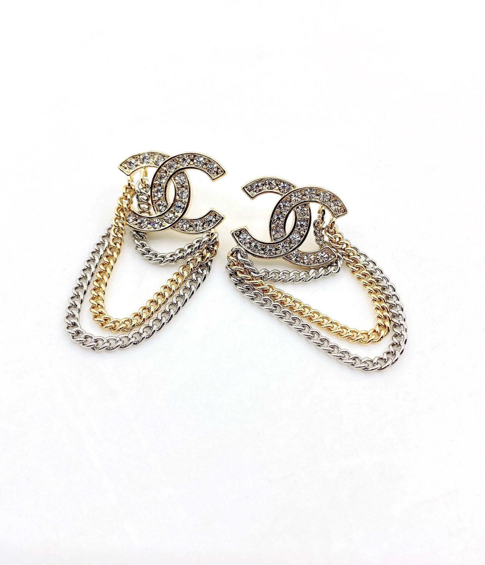 18K  Chanel Chain Pendant Earrings