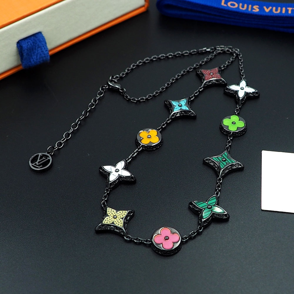 18K Louis Vuitton MNG Big Party Necklace