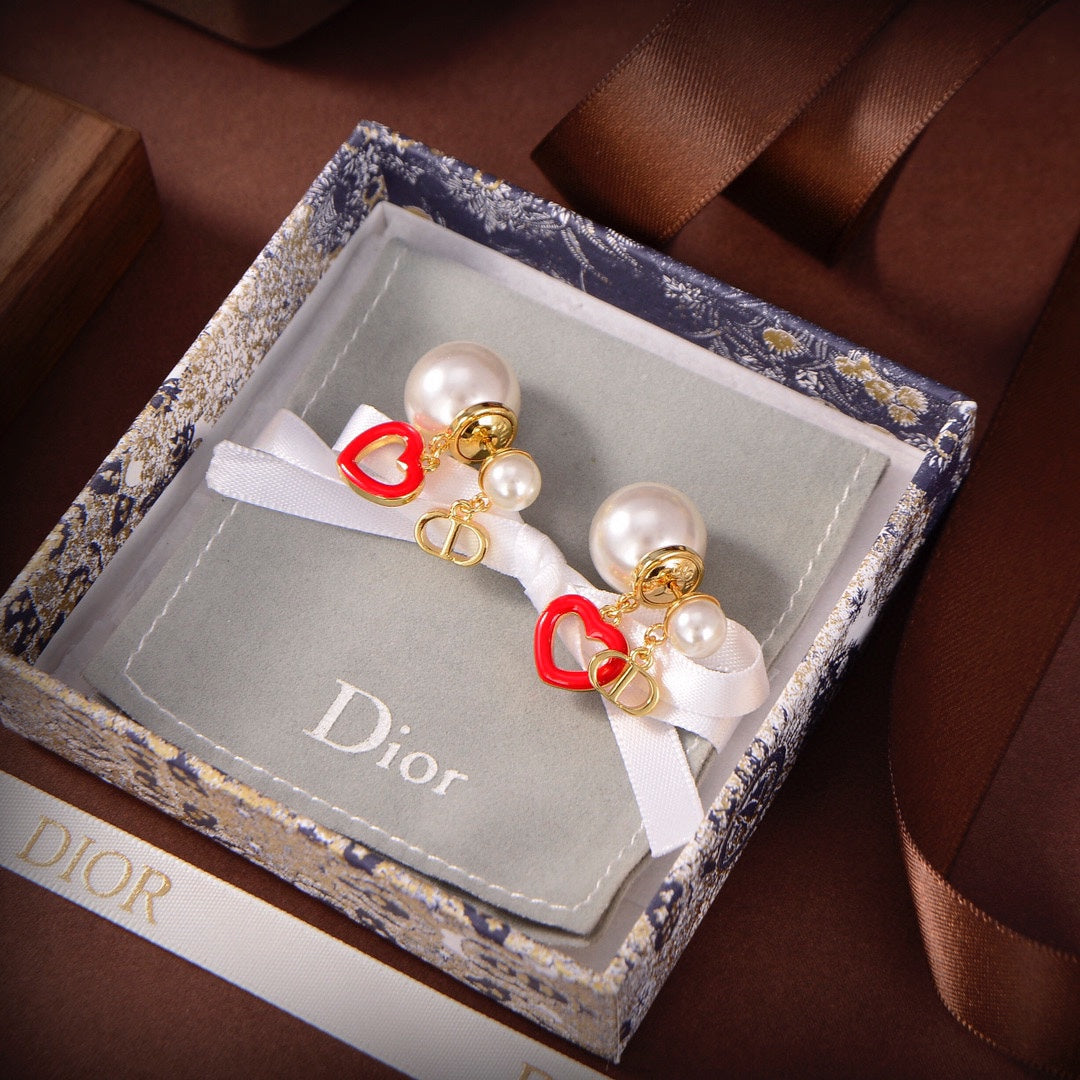 18K Dior Heart Valentine Earrings