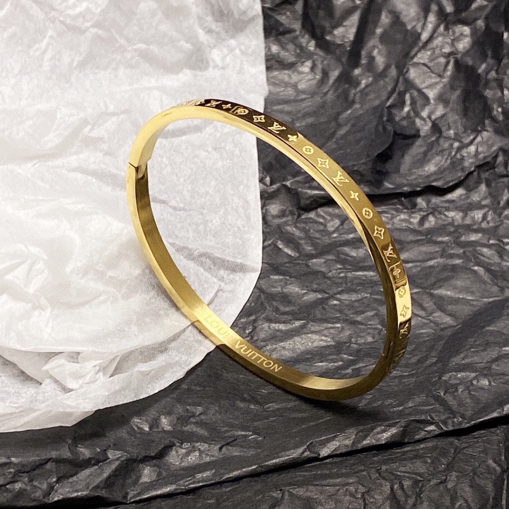 18K Louis Vuitton Vintage Bracelet