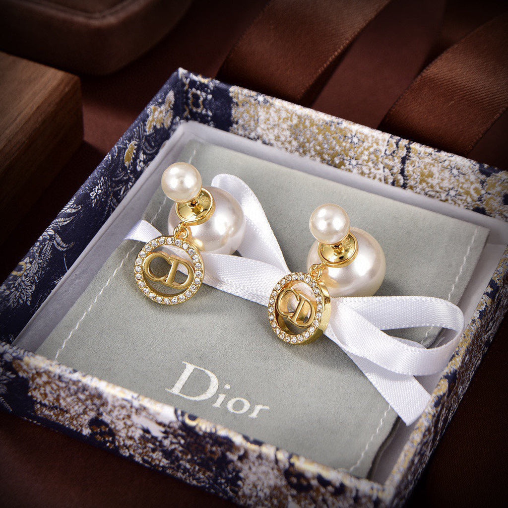 18K Dior Tribales Pearl Earrings