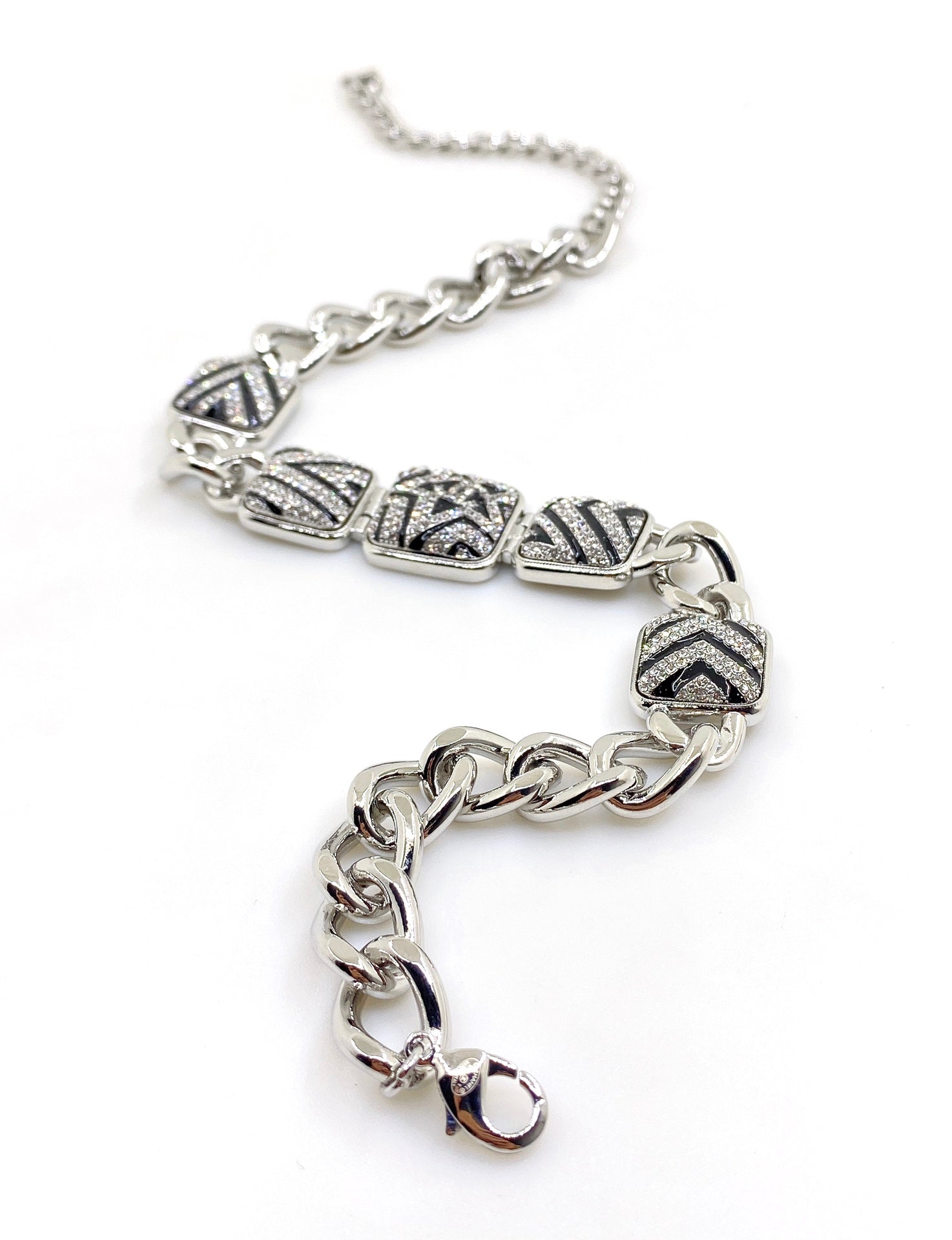 18K  Chanel Star Diamonds Necklace