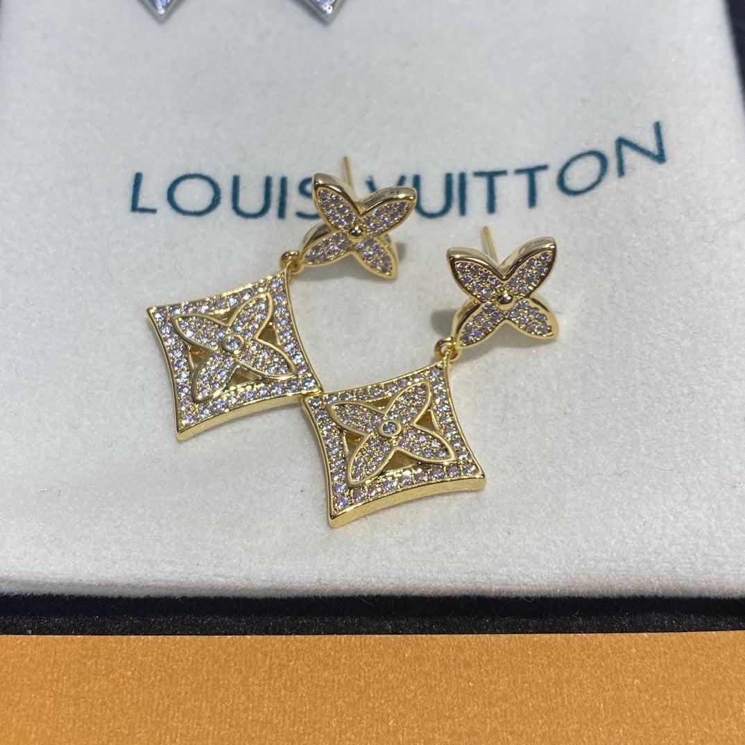 18K Louis Vuitton Blossom Earrings