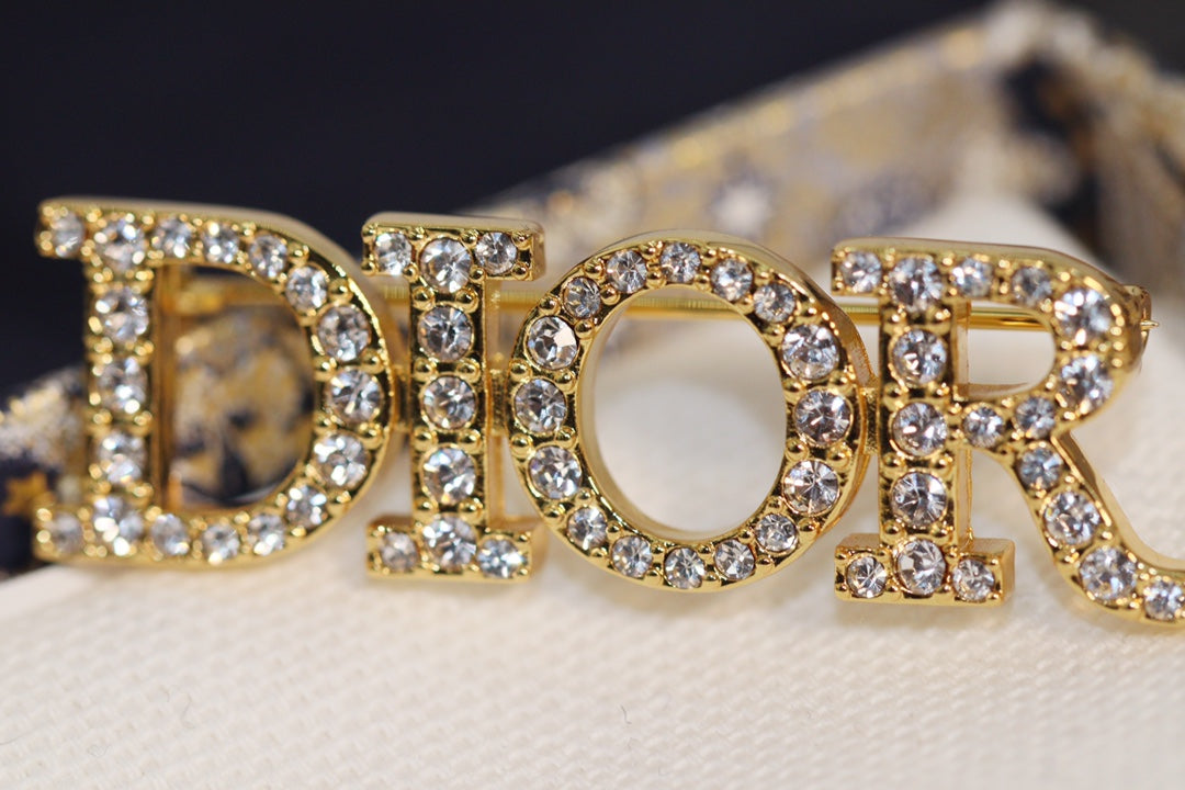 18K Dior Diamonds Brooch