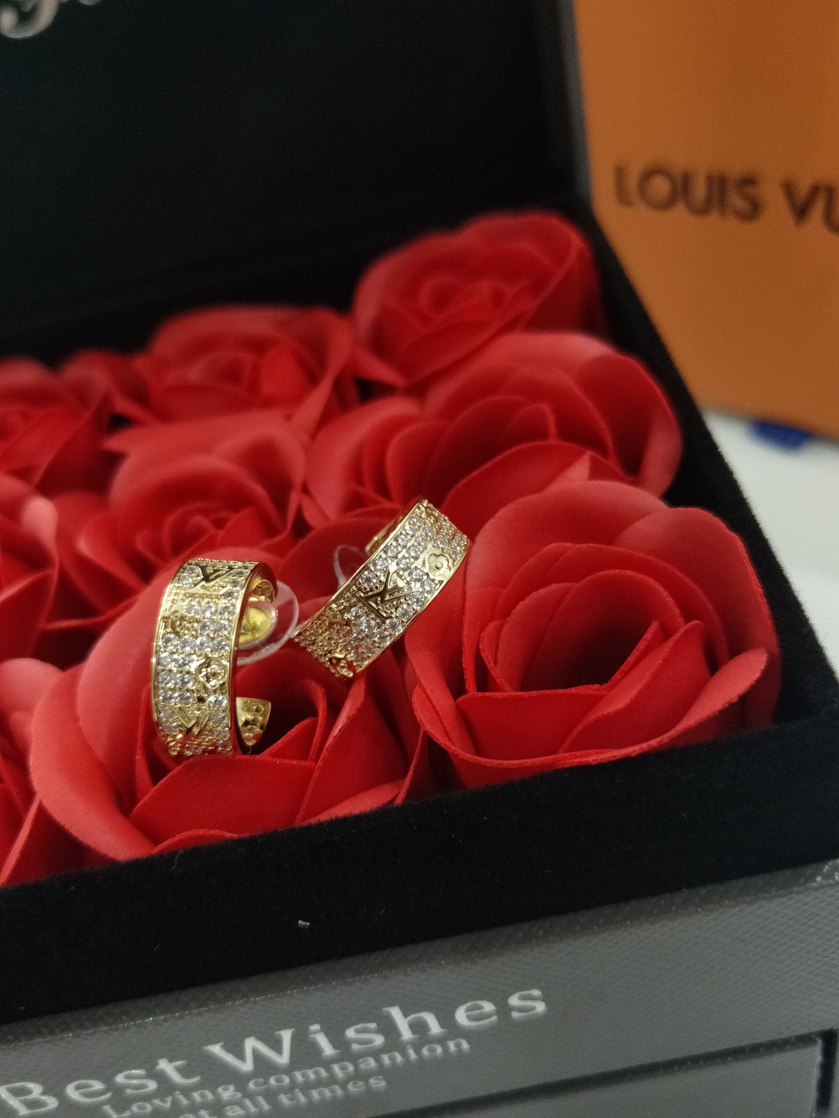 18K Louis Vuitton Circle Earrings