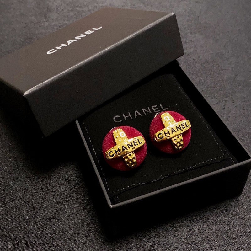 18K  Chanel Red Yellow Gold Earrings