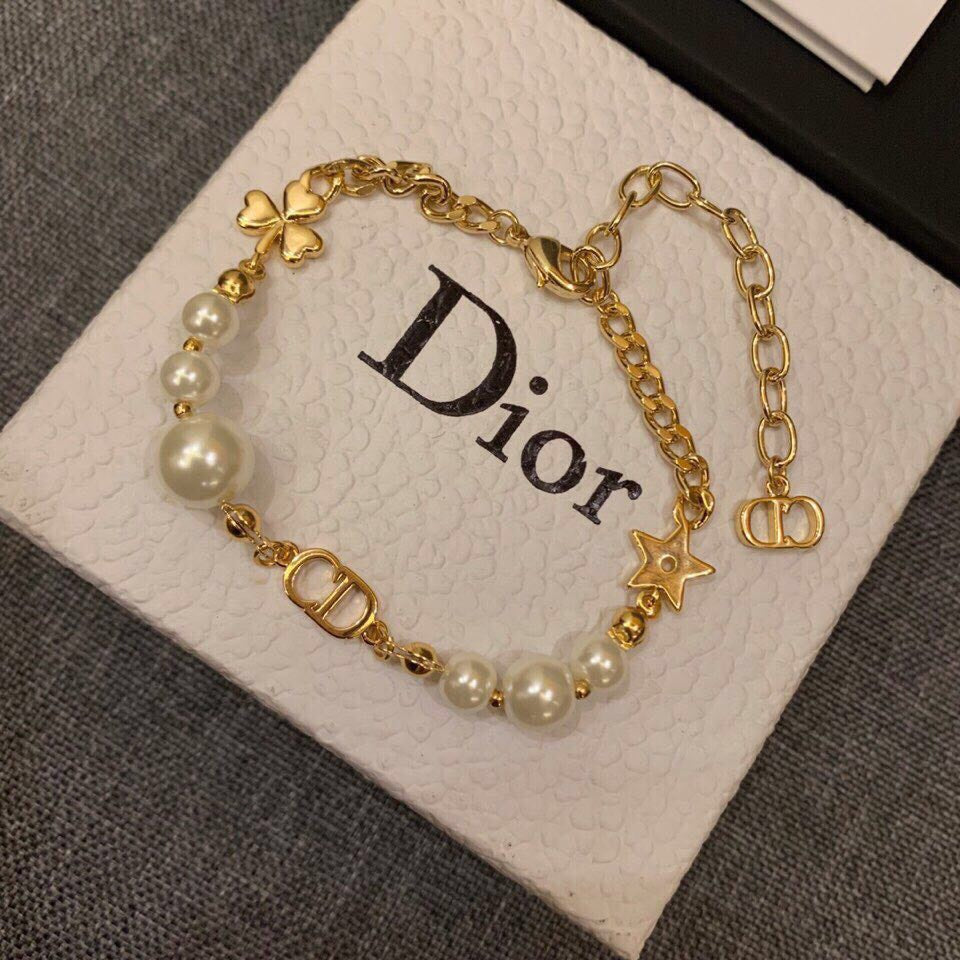 18K Petie Dior Pearls Bracelet