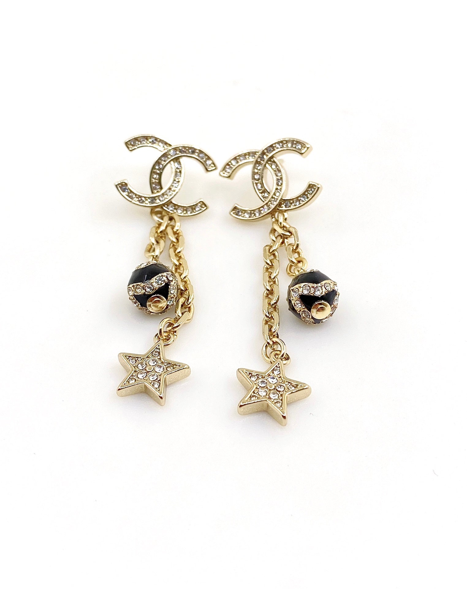 18K  Chanel Star Pearls Earrings