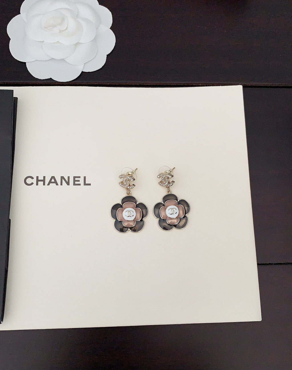 18K  Chanel Flower Pendant Earrings