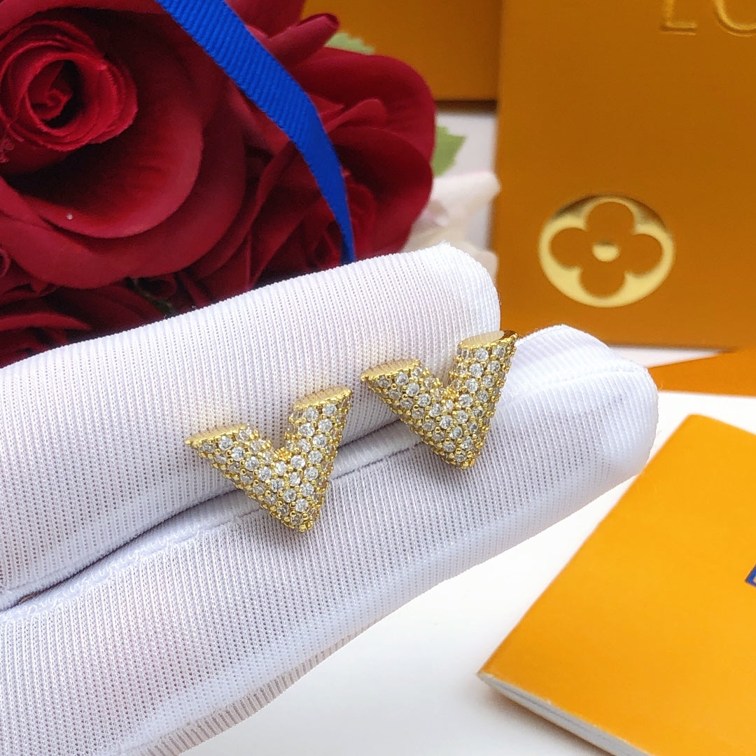 18K Louis Vuitton Diamonds Earrings