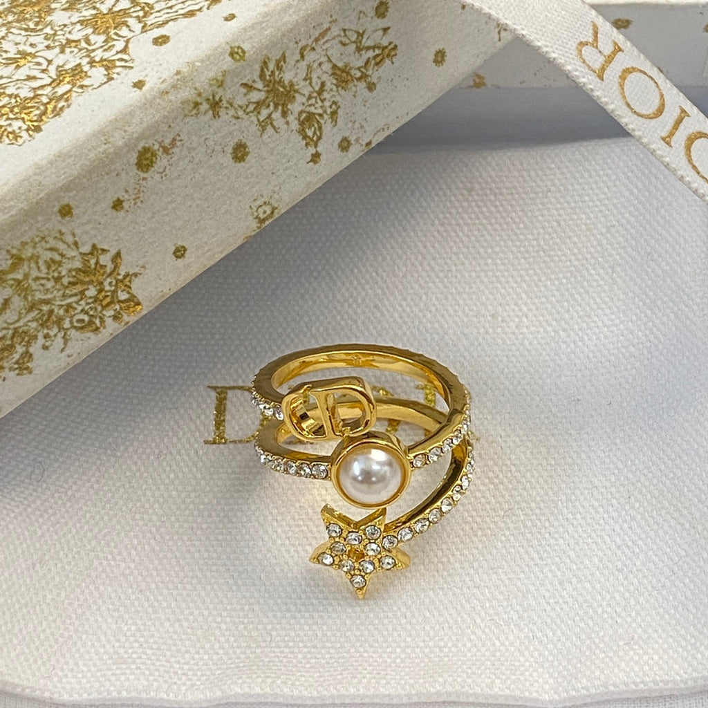 18K Dior Star Pearl Ring