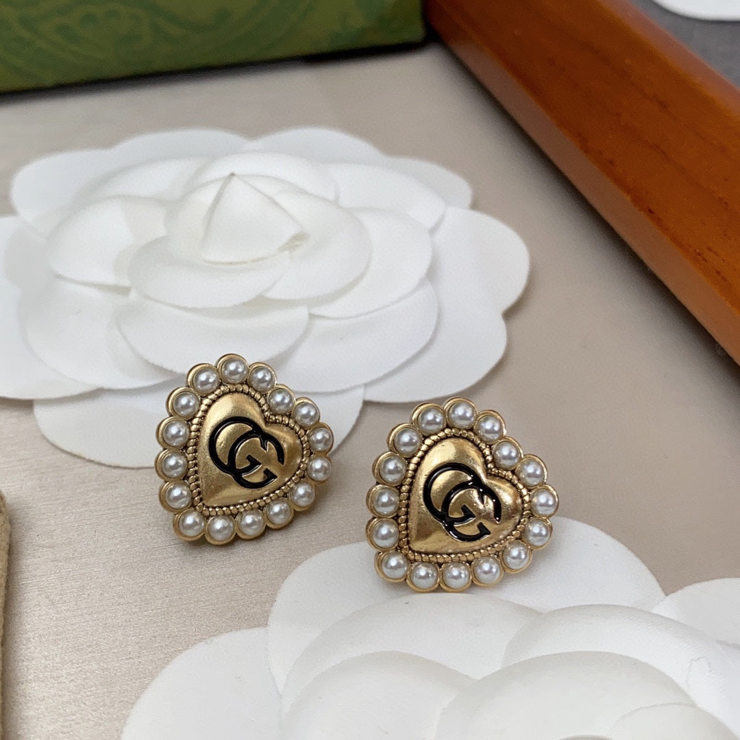 18K Double Gucci Heart Pearl Earrings