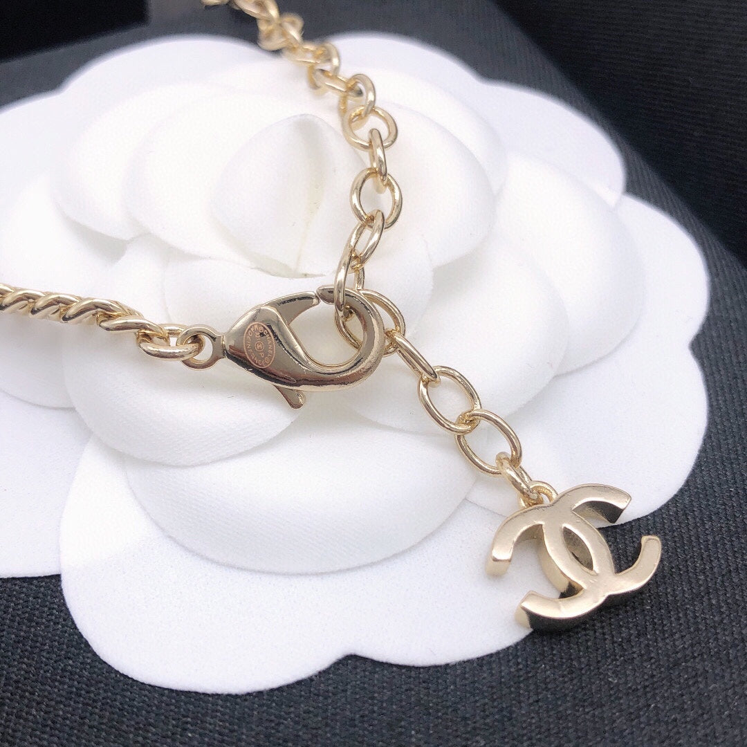 18K  Chanel Forever Necklace