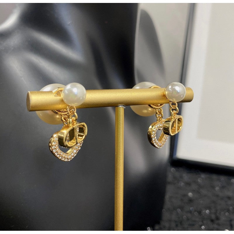 18K Dior 30 Montaigne Heart Earrings