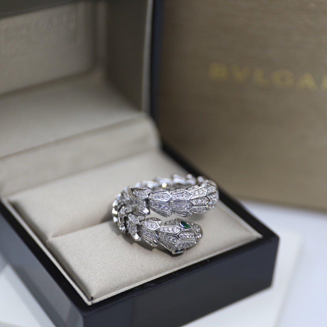 18K BVLGARI Serpenti Tubolari Ring