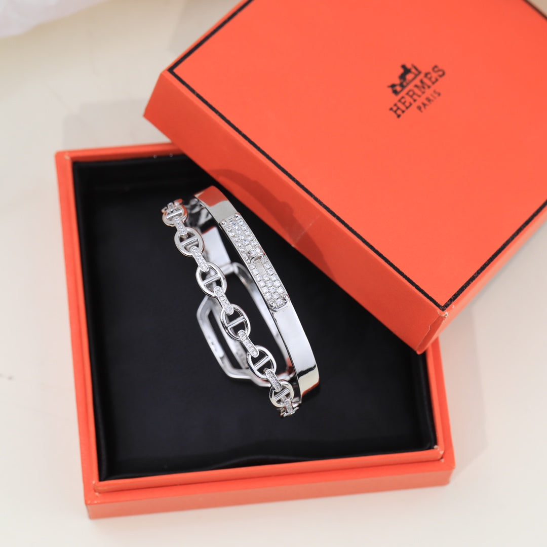18K Kelly Double Tour Diamond Hermes Bracelet