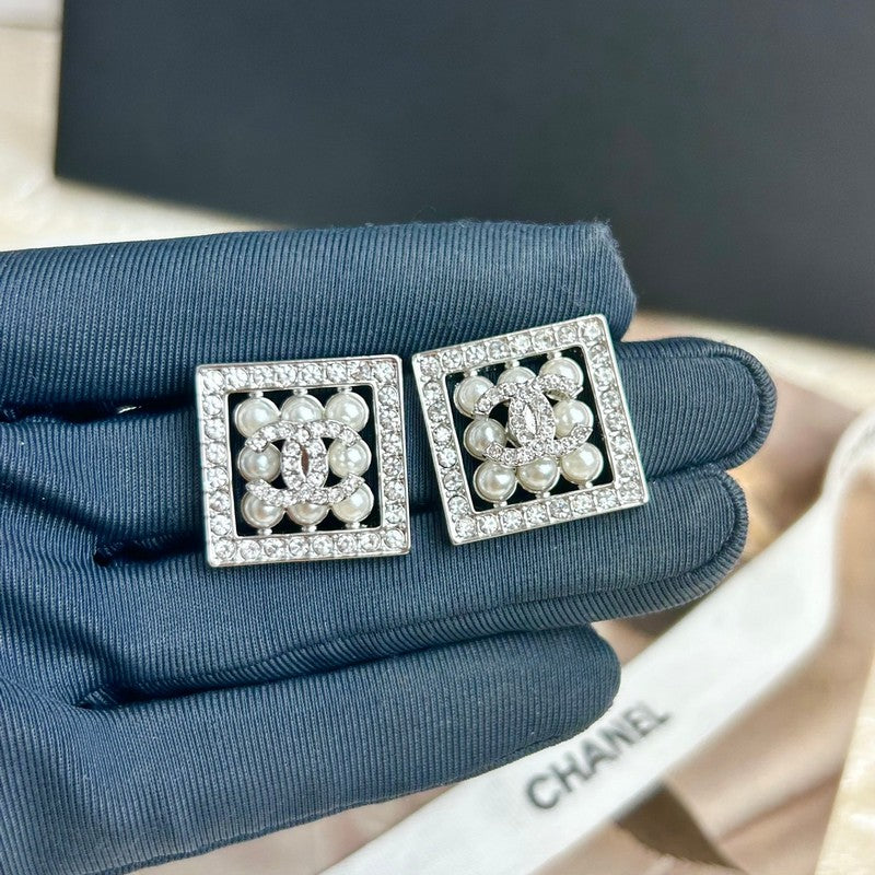18K  Chanel Diamond & Pearl Square Earrings