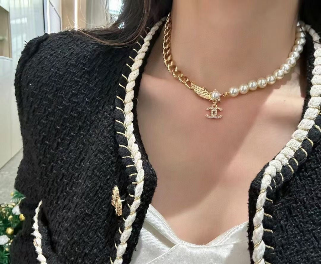 18K  Chanel Wing Chain Necklace