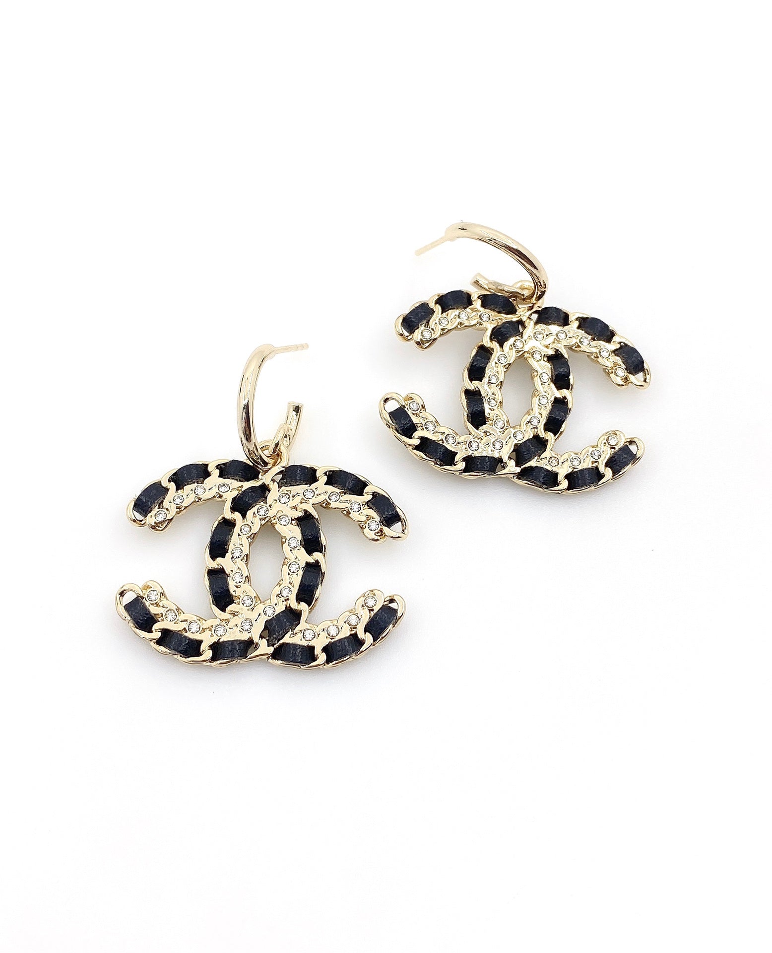 18K  Chanel Pendant Leather Earrings